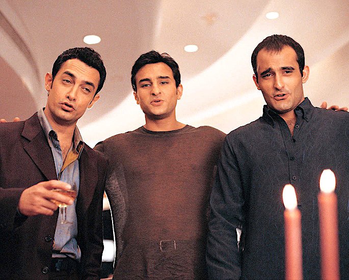 15 Top Bollywood College Romance Movies - Dil Chahta Hai