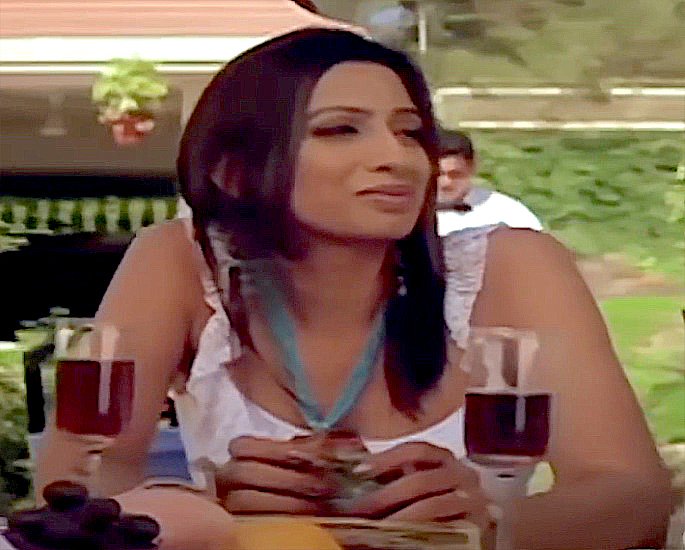 15 Best Wine Scenes in Bollywood Films - Page 3