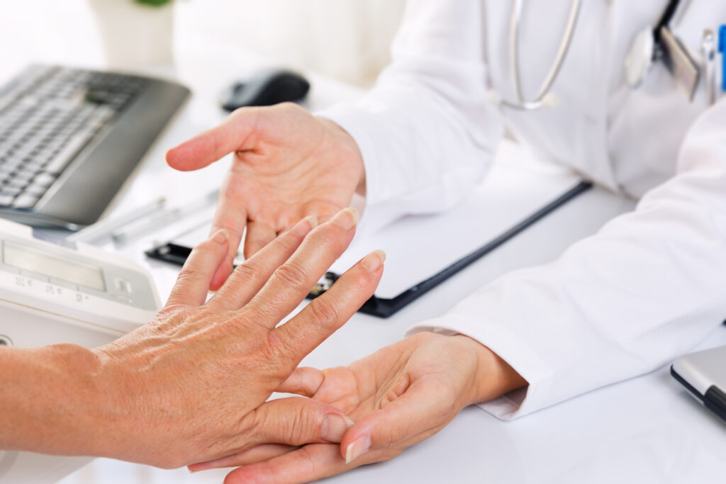 Older adults with rheumatoid arthritis still undermedicated, despite aggressive guidelines