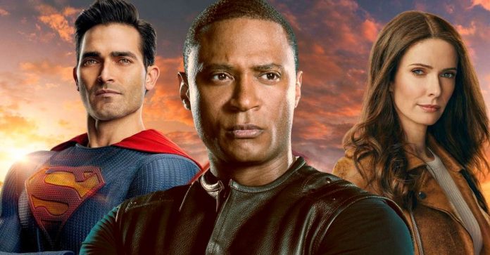 Superman & Lois Season 2 Finale Synopsis Suggests Worlds Merging